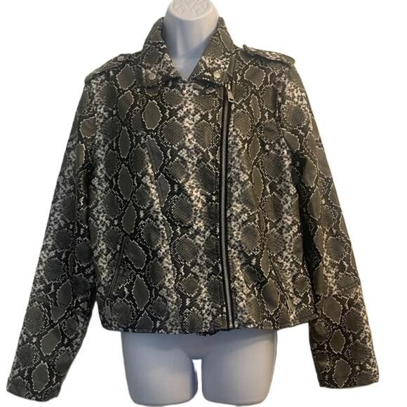 Miss Selfie Jackets & Blazers - Miss Selfie Women's XL Snake Print Faux Leather Moto Jacket
